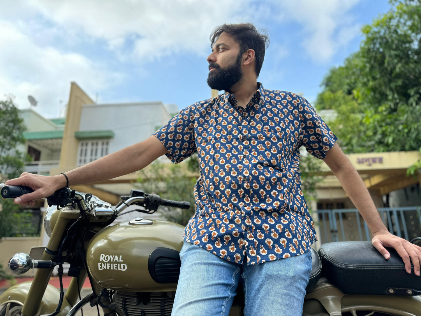 Mens half sleeves shirt