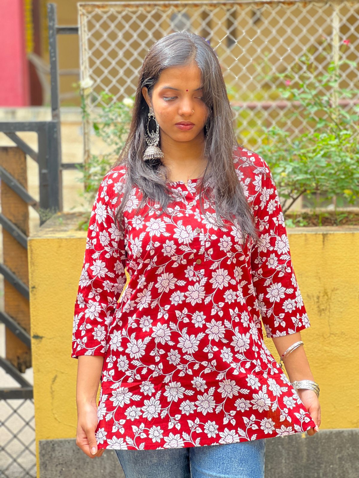women's short top