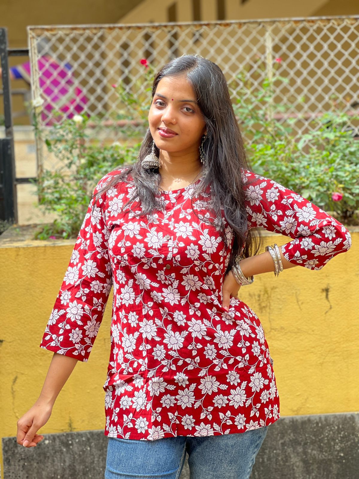 women's short top