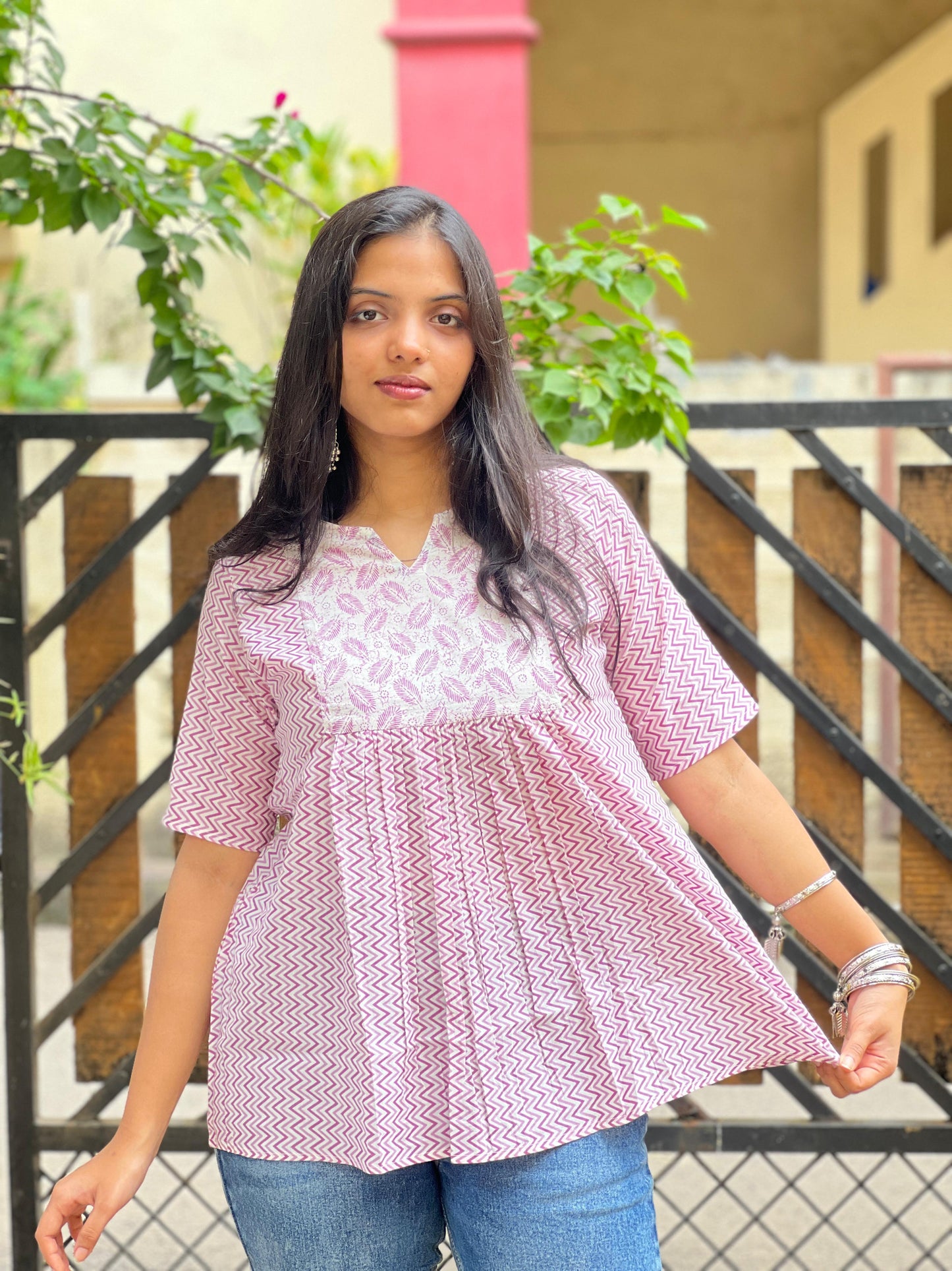 women's short top