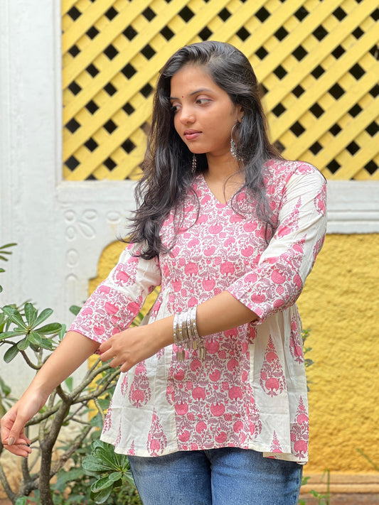 women's short top