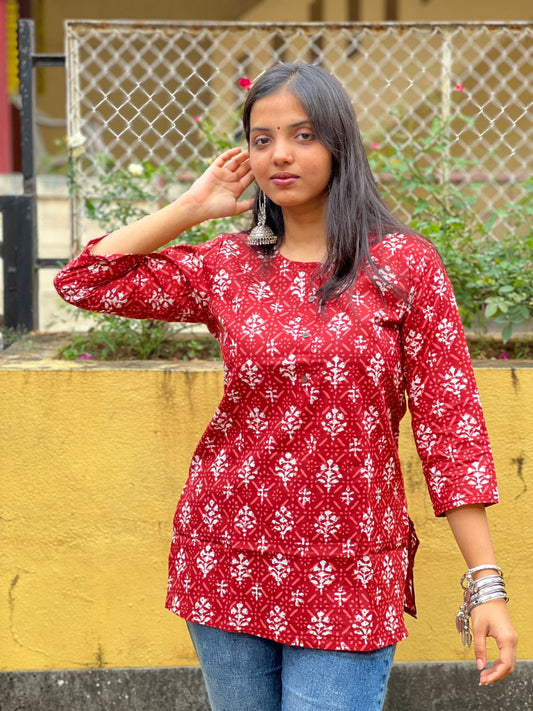 women's short top